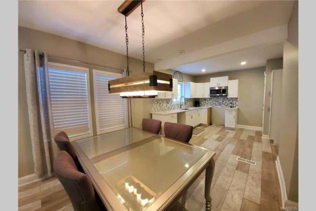 Luxury Private Home In The Heart Of ไนแอการาฟอลส์ ภายนอก รูปภาพ